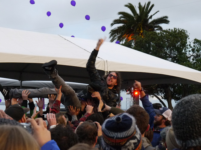 treasure island music festival 2010