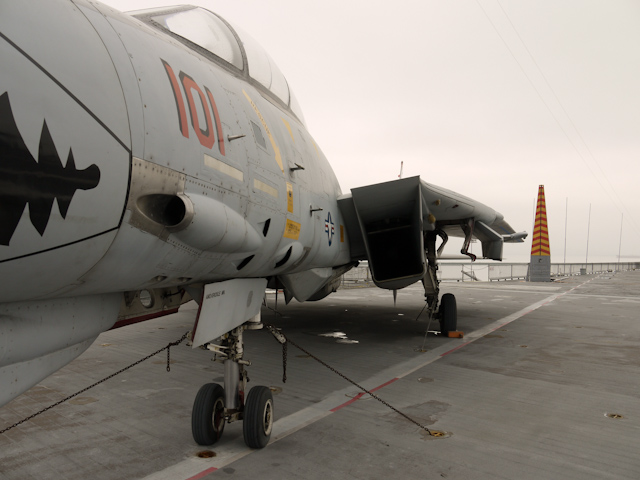 oakland uss hornet