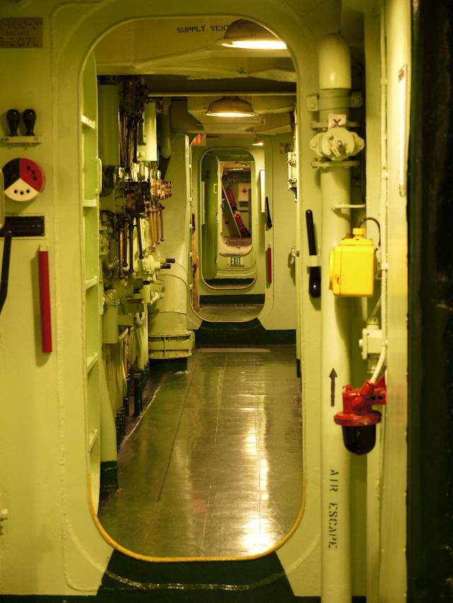 oakland uss hornet